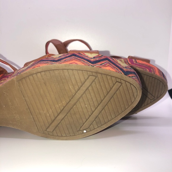 American Eagle Outfitters Chevron Wedge - Picture 5 of 6